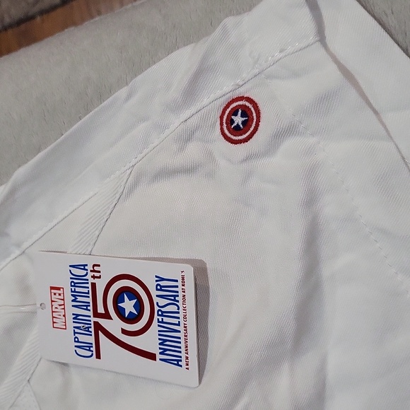 Her Universe Marvel Captain America Shorts - Picture 7 of 12